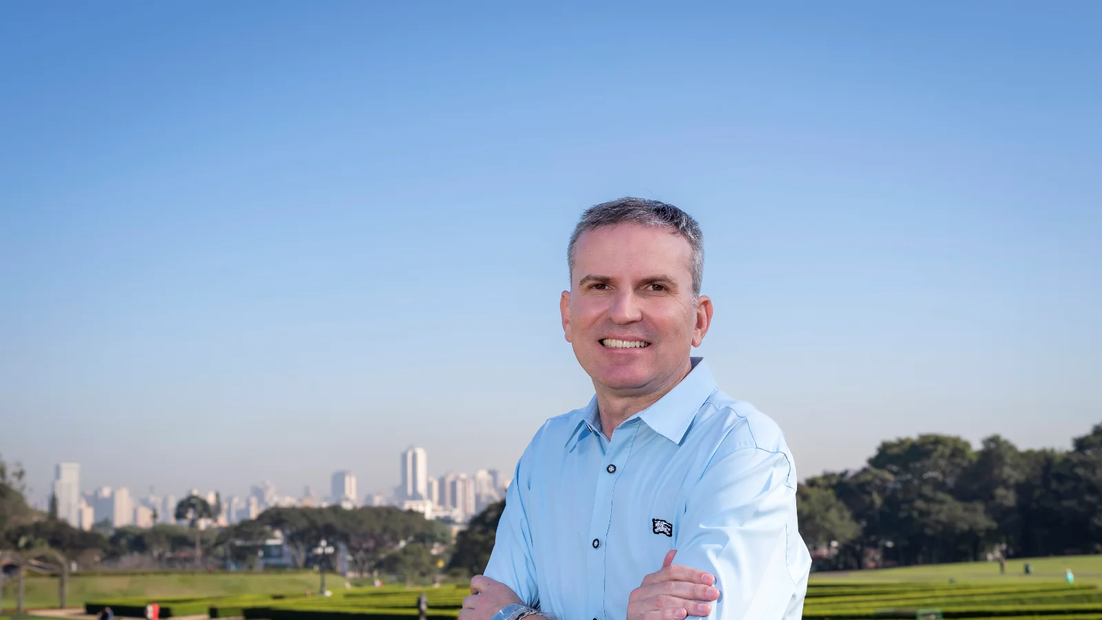 Capa de Sobania 45008