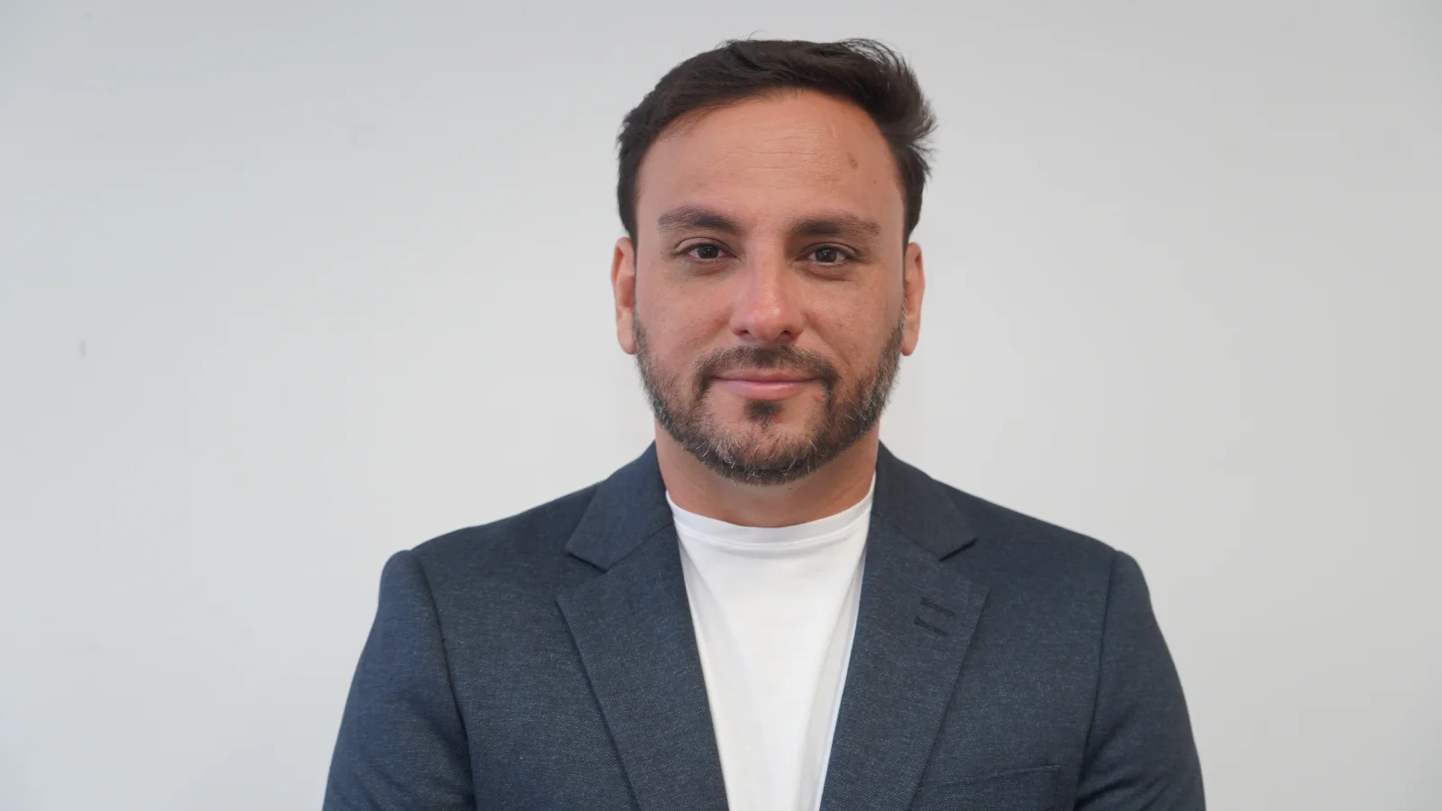 Capa de Rafael Vasconcelos